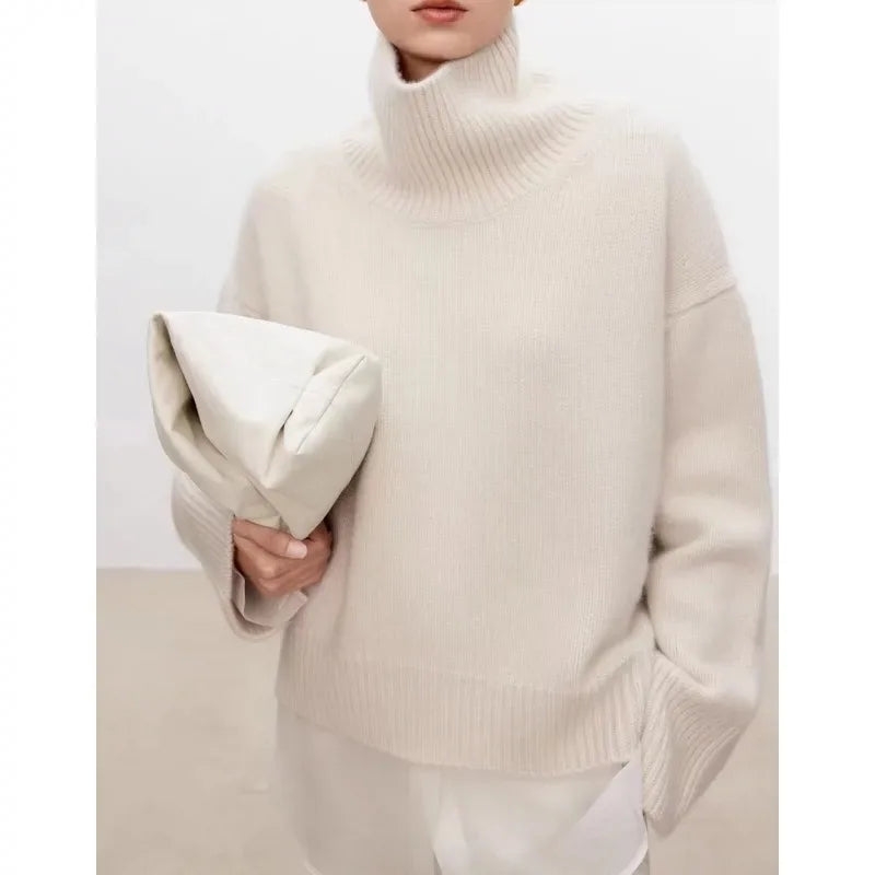 ELÉA WOOL TURTLENECK SWEATER