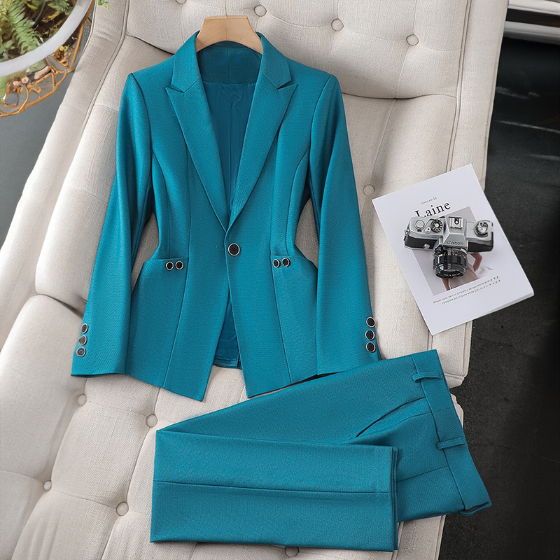 L'ESSENTIEL ELEGANT BLAZER SET