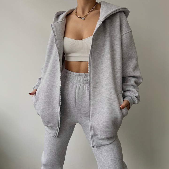 L'AURABLEND 2-PIECE TRACKSUIT BY LILIAN-THOURAM™